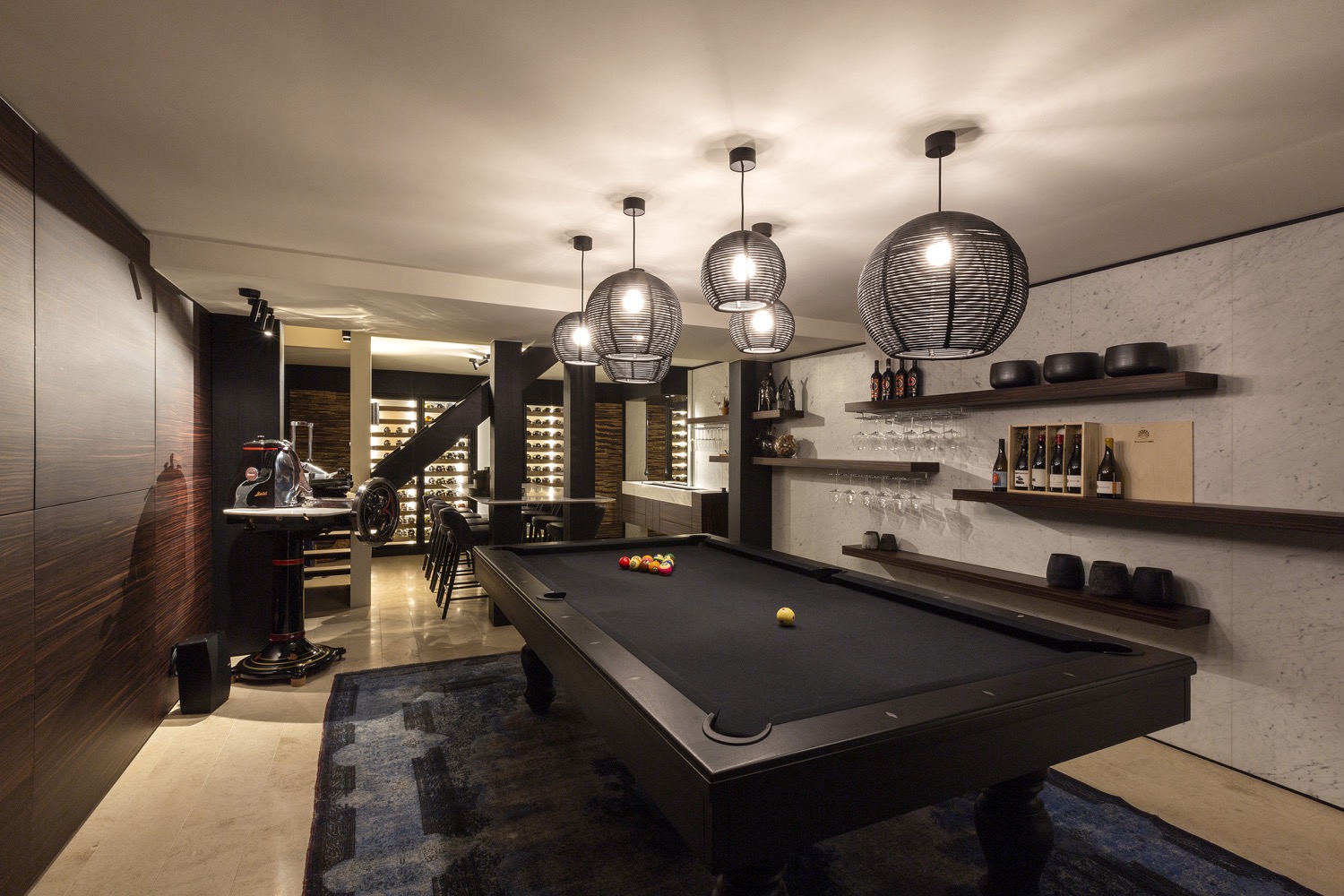 mancave met biljart