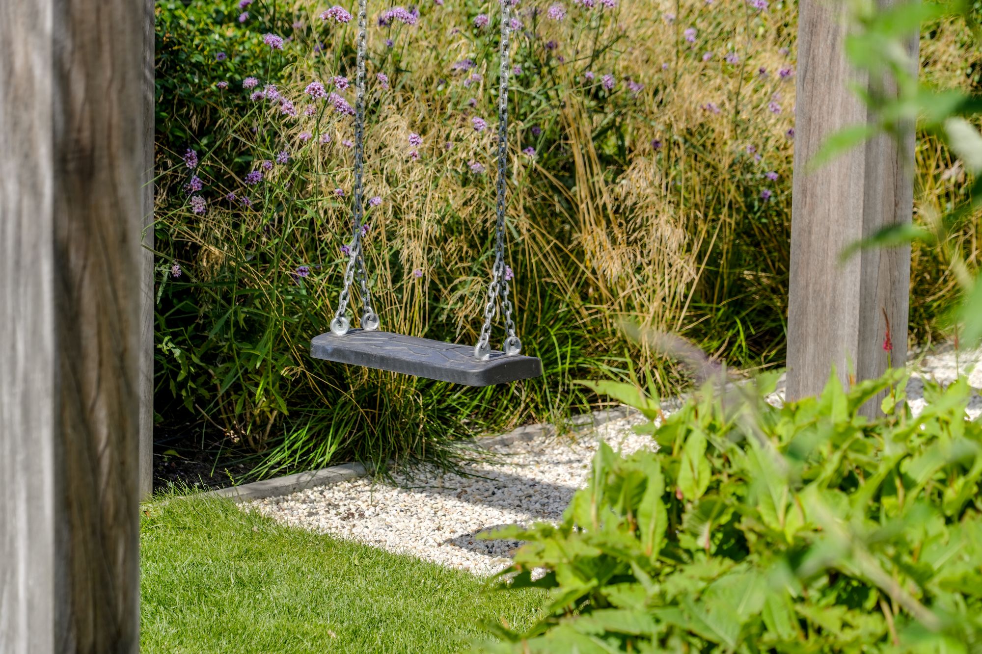 schommel in tuin