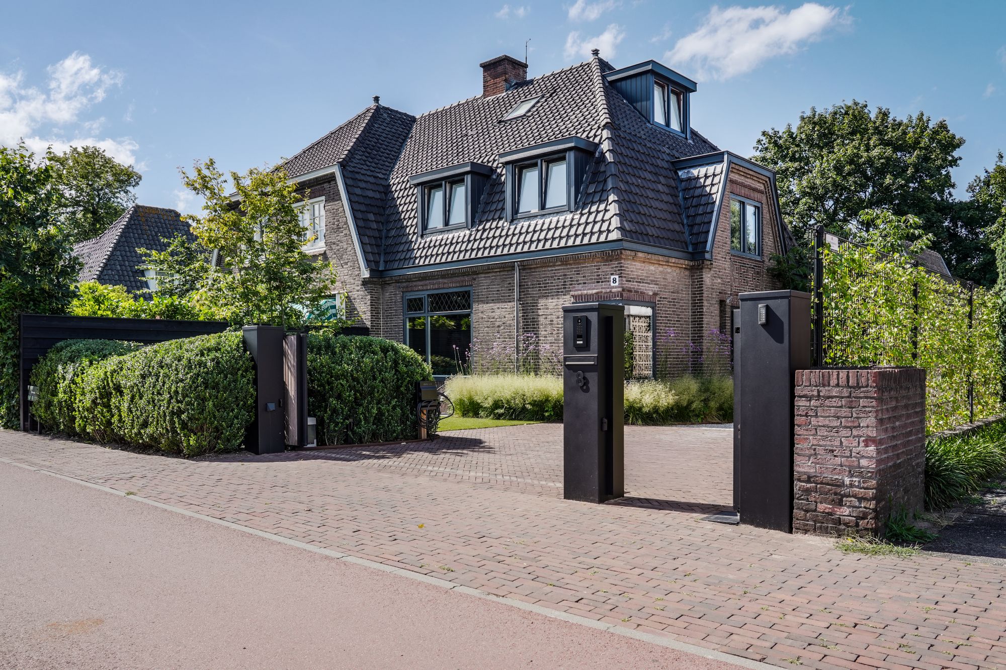 luxe villa