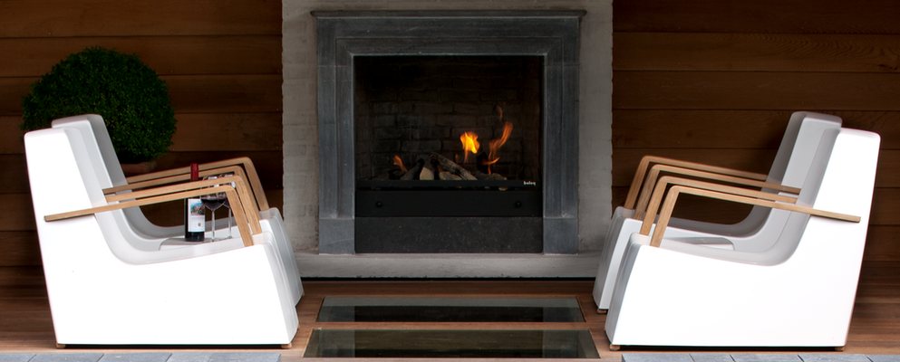 Modern interieur met open haard
